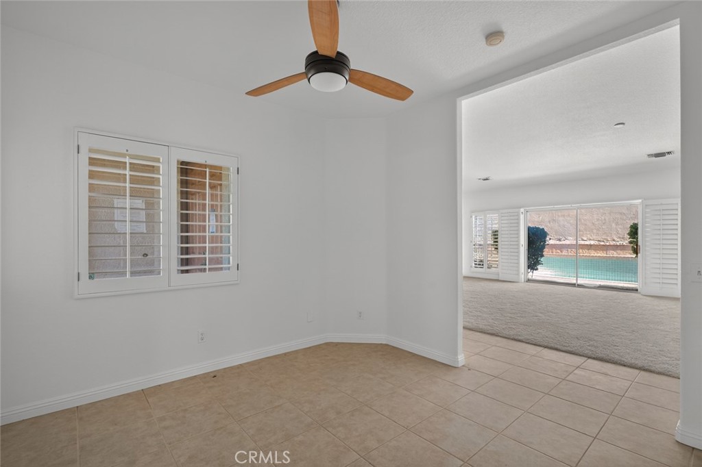 Lake La Quinta (31325) - Residential