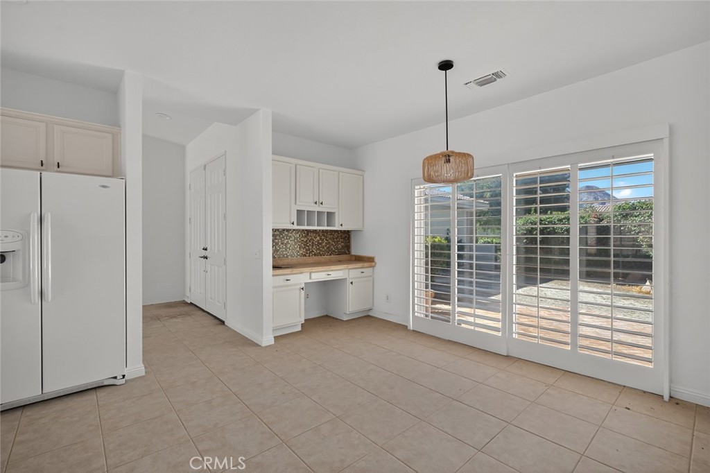 Lake La Quinta (31325) - Residential