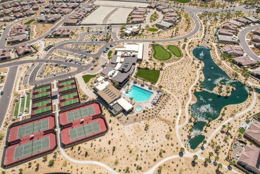 Del Webb RM - Residential