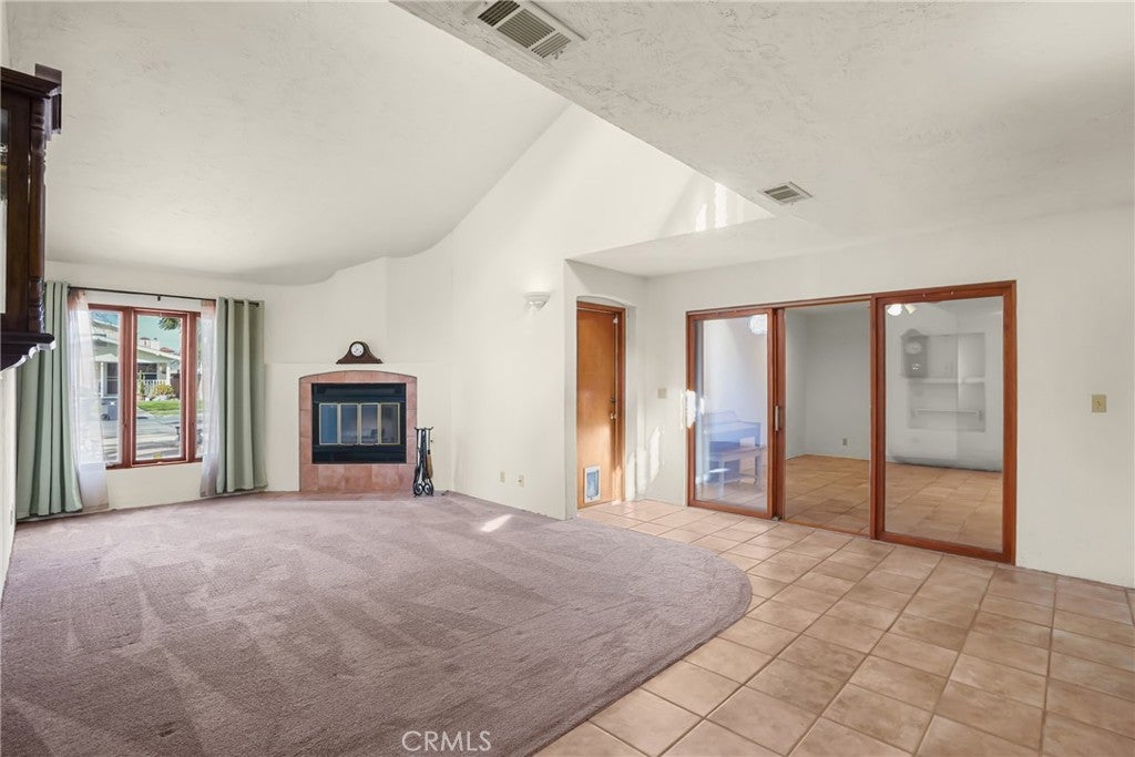 914 S McClelland
