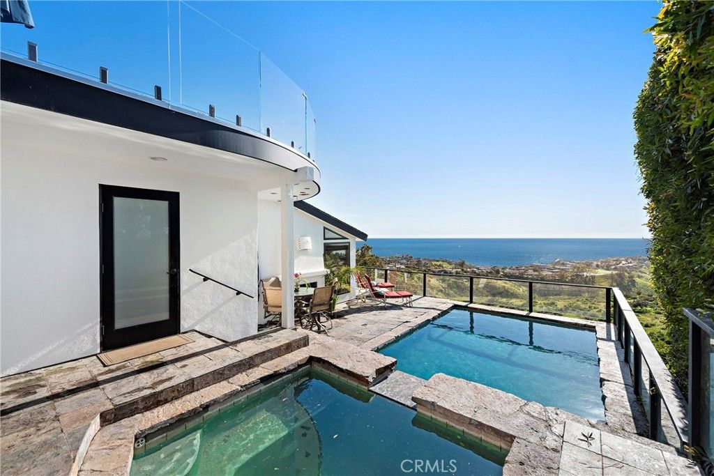 Photo of 3253 Alta Laguna BLVD Blvd, Laguna Beach, CA 92651 (MLS # LG26044381)