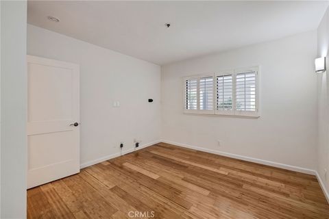Tiny photo for 510 The Village #103, Redondo Beach, CA 90277 (MLS # SB25244325)