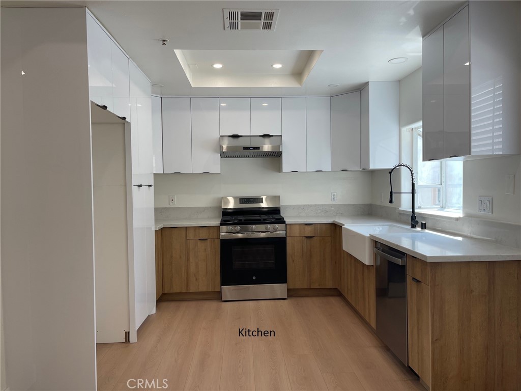 400 E Broadway A