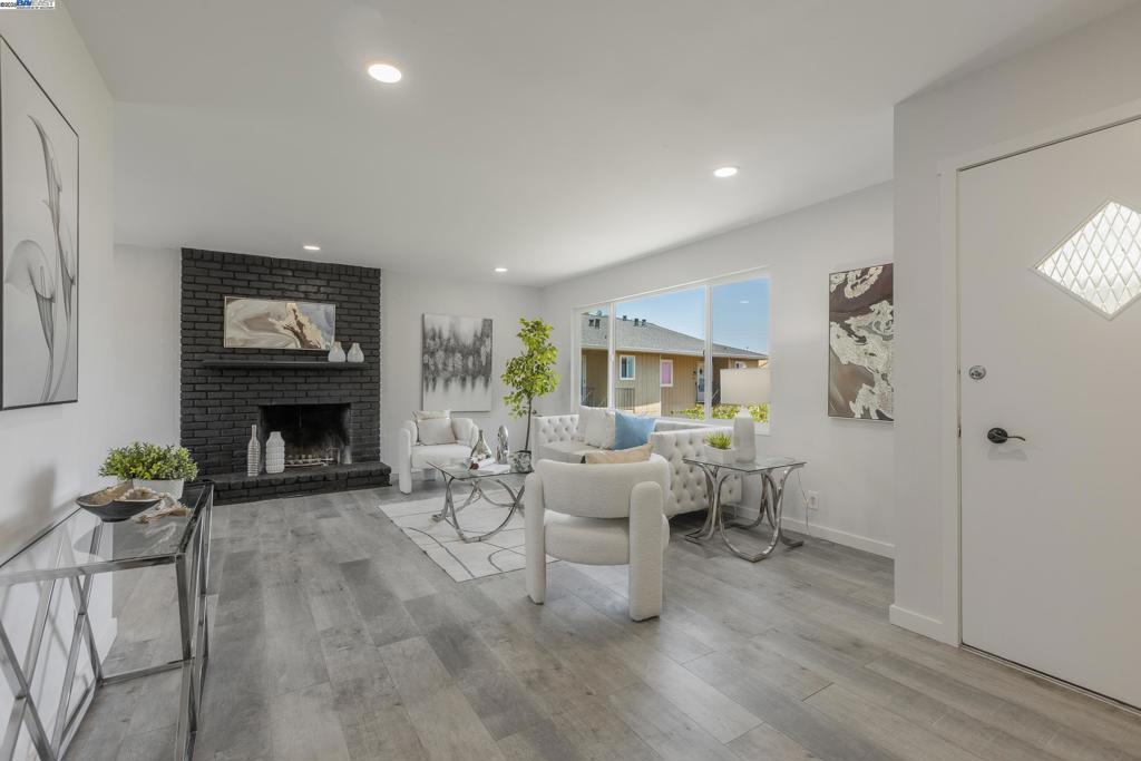 Not Listed - Residential