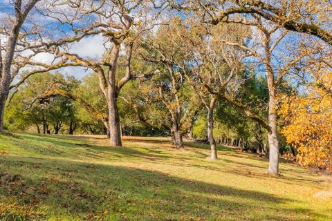 Photo of 36 Arroyo Sequoia, Carmel, CA 93923 (MLS # ML82046291)
