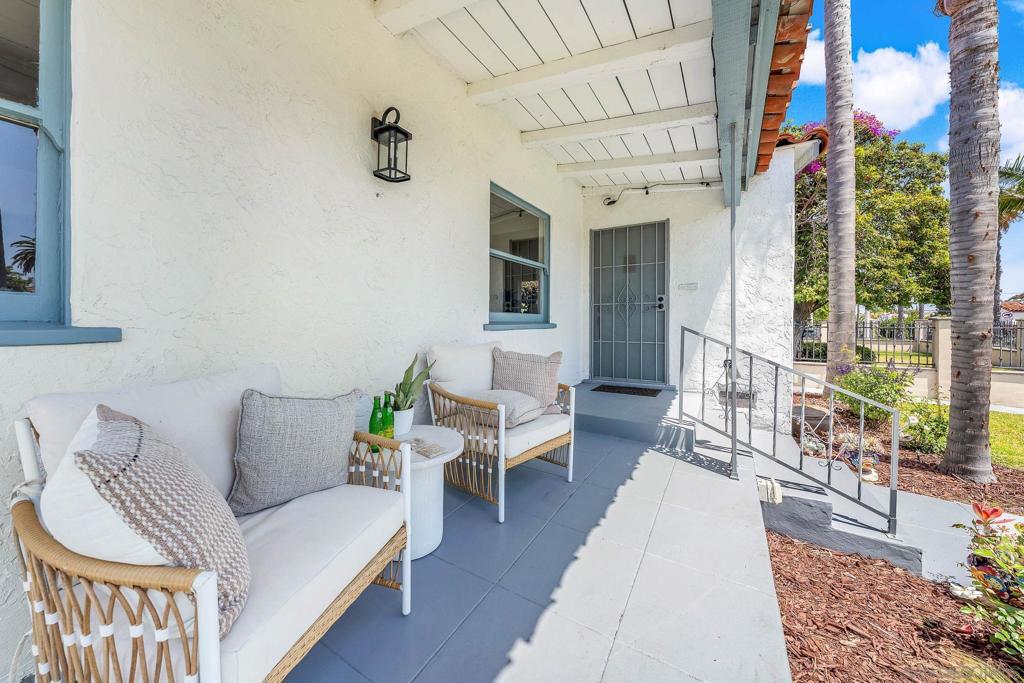 4686 Van Dyke Ave