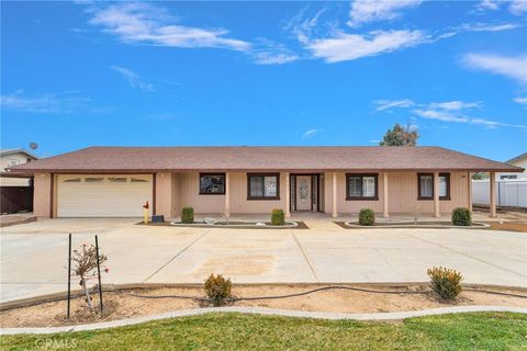 Photo of 19055 Seaforth Street, Hesperia, CA 92345 (MLS # HD26012478)