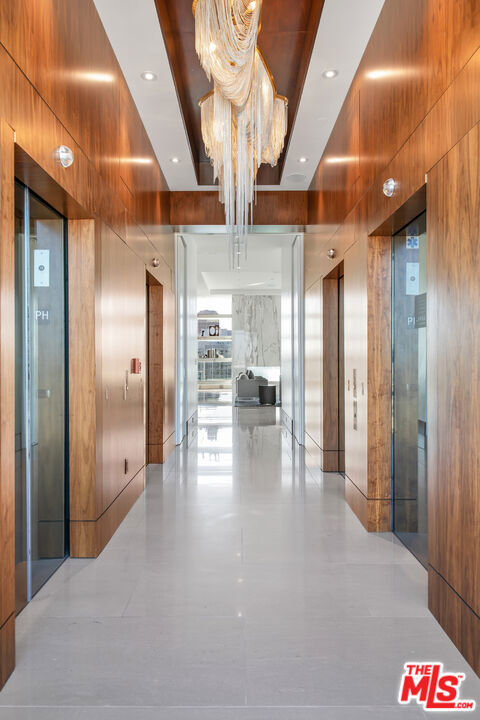 Properties 3 888 S Olive Street PH