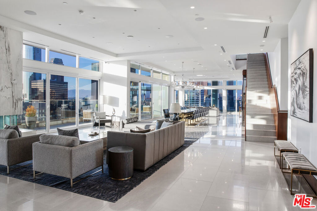 Properties 4 888 S Olive Street PH