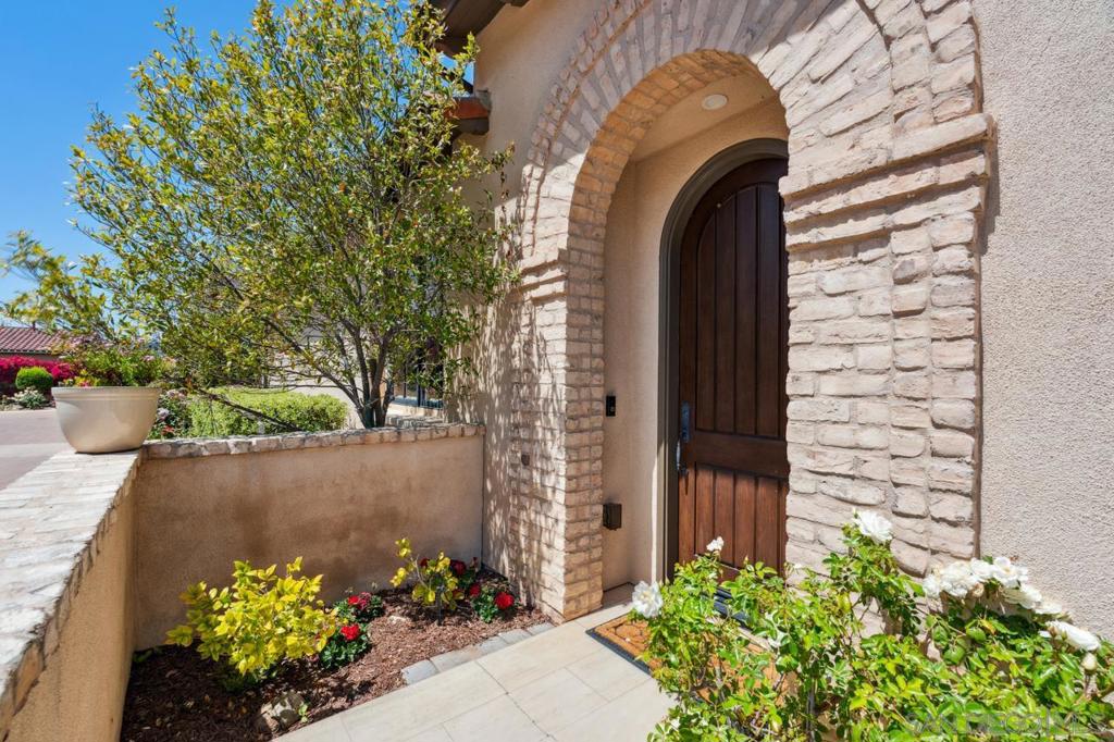 8155 Lazy River Rd