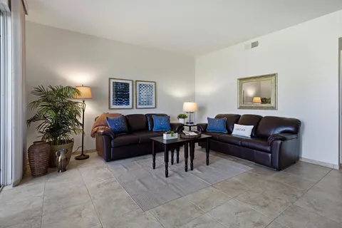 MLS: 219145790DA