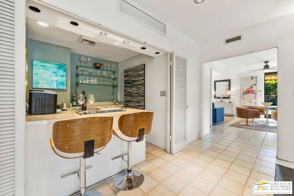 Thunderbird Terrace - Residential