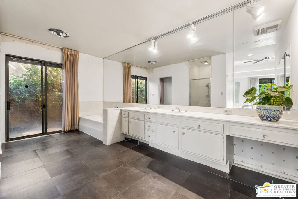 Thunderbird Terrace - Residential