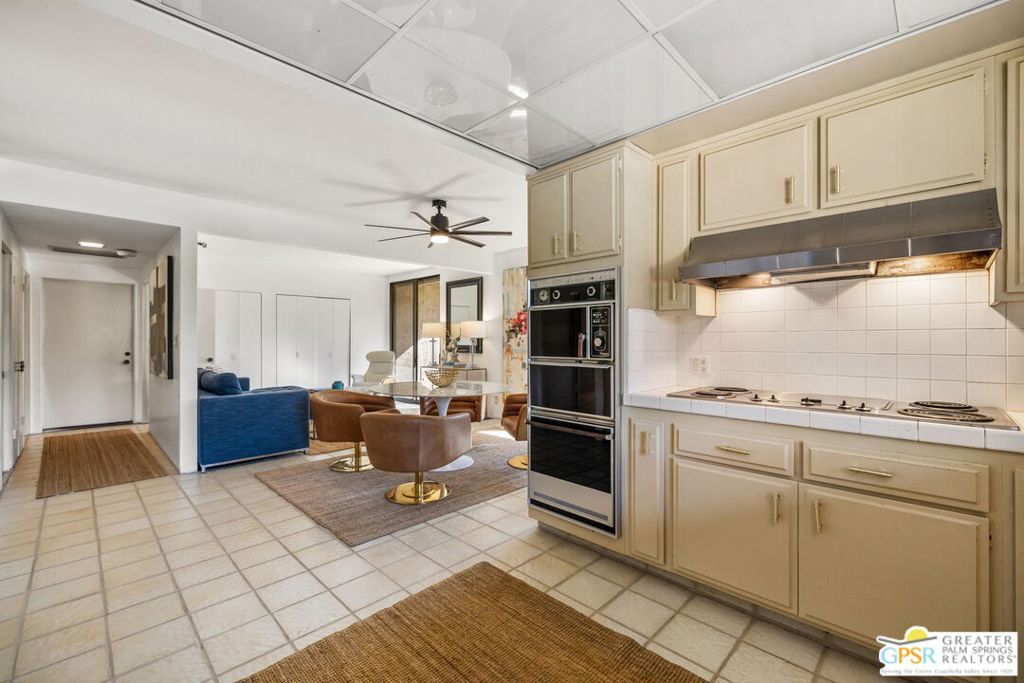 Thunderbird Terrace - Residential