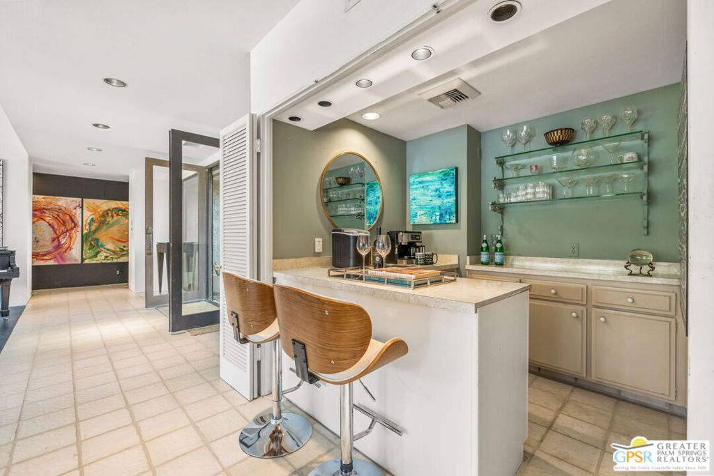 Thunderbird Terrace - Residential