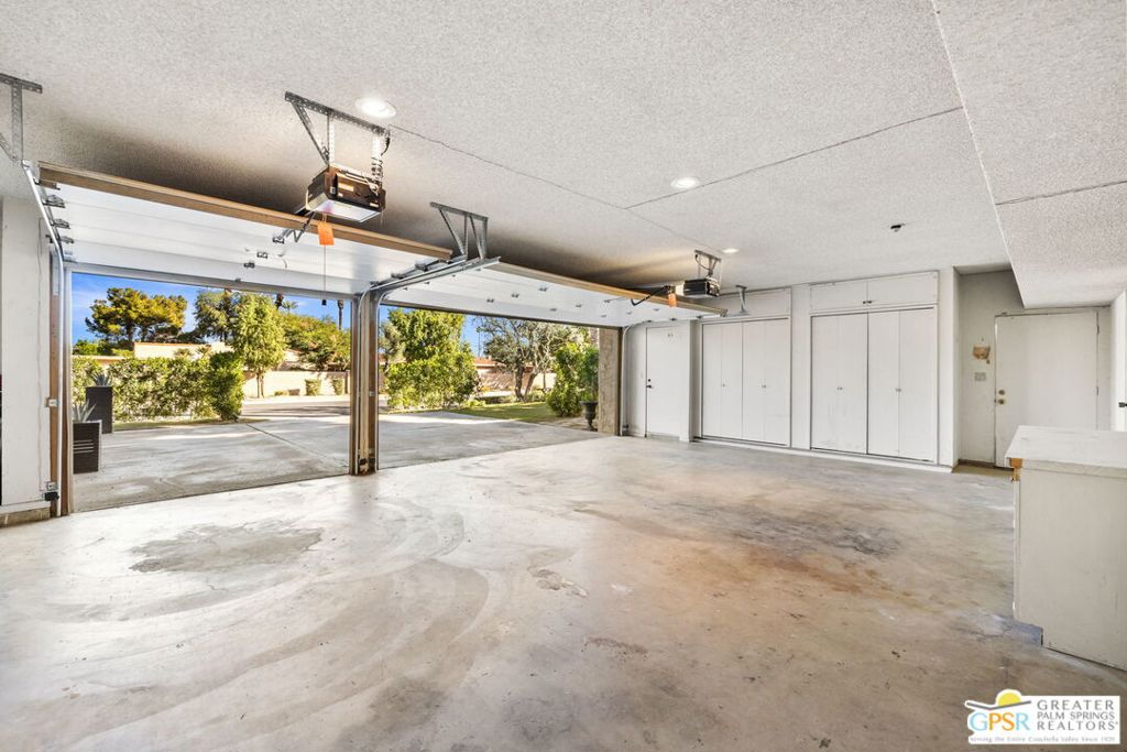 Thunderbird Terrace - Residential