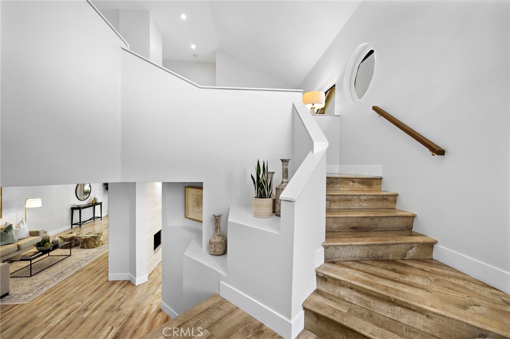 27 Palm Beach Court