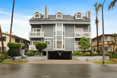 Photo of 4355 Ventura Canyon #103, Sherman Oaks, CA 91423 (MLS # SR26001507)