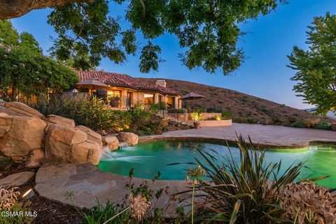 Photo of 4095 Skelton Canyon Circle, Westlake Village, CA 91362 (MLS # 222004878)