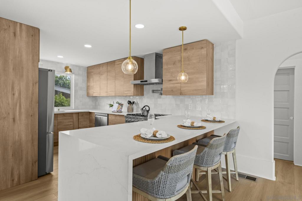 Ocean Beach - Residential Lease