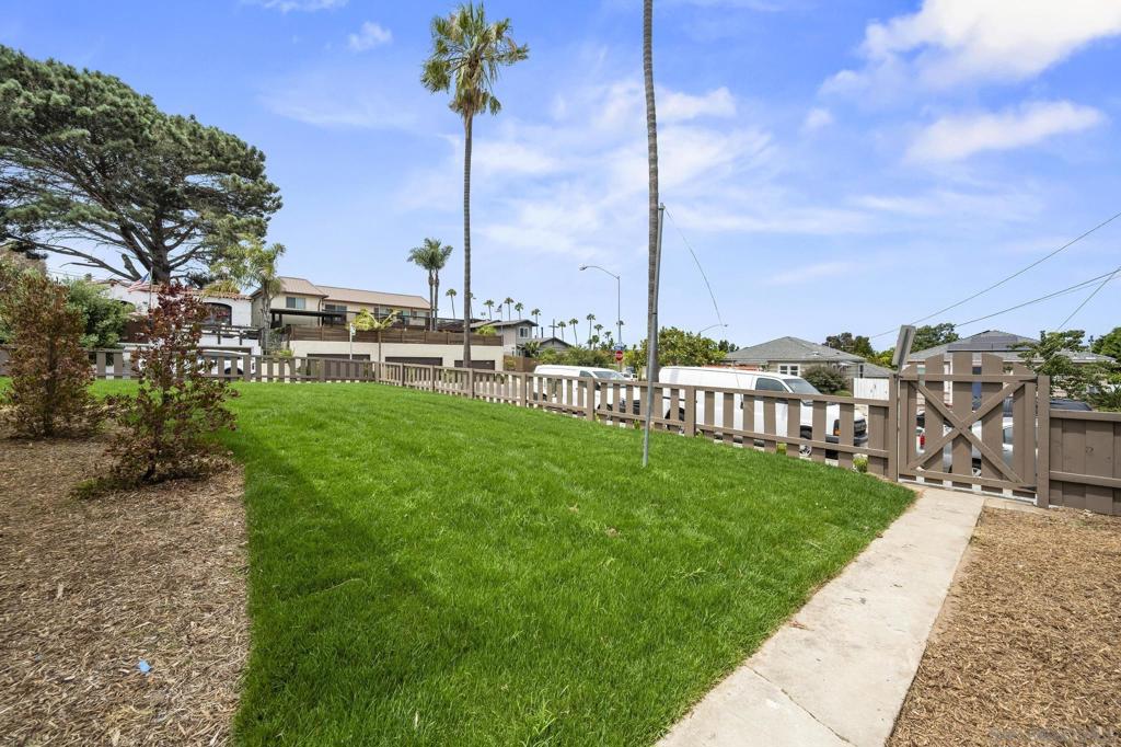 Ocean Beach - Residential Lease