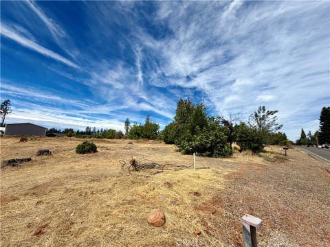 Photo of 5997 Sawmill RD, Paradise, CA 95969 (MLS # SN26187878)