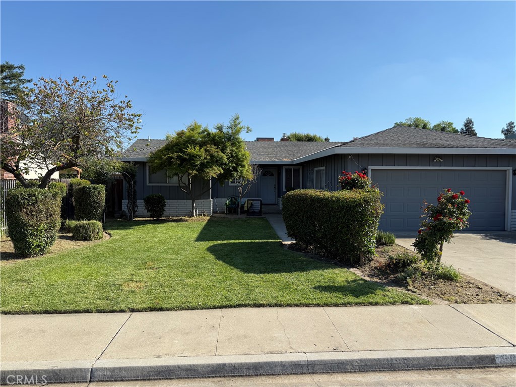 Check out this beautiful 3 bedroom 2 bath single story home in a highly desirable neighborhood. Offering a well laid out design, laminate flooring throughout, with carpet in each bedroom. Updated quartz countertops in kitchen. This home shines, You will not be disappointed! The backyard is perfect for entertaining. This home has been very well cared for and it shows!