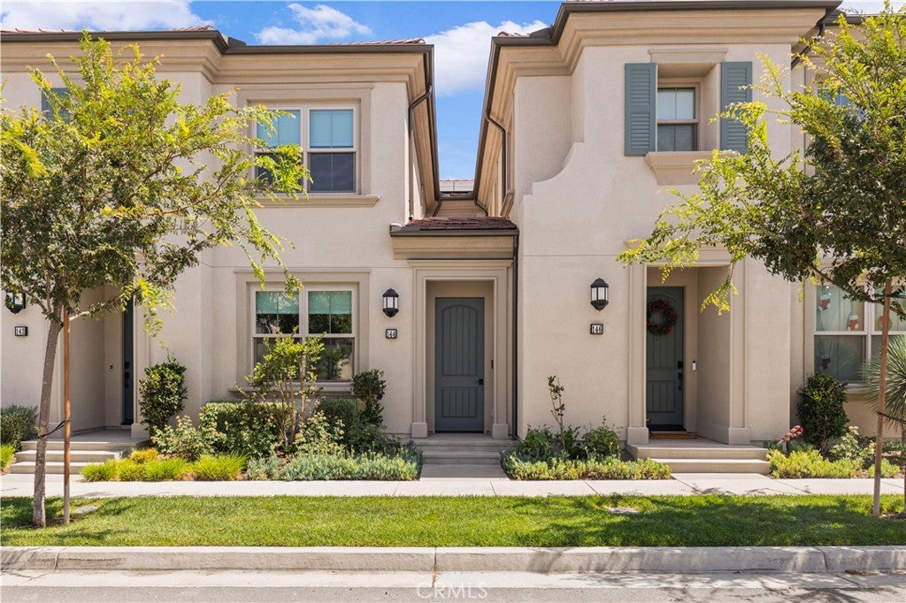 144 Sunnyside, Irvine CA 92618