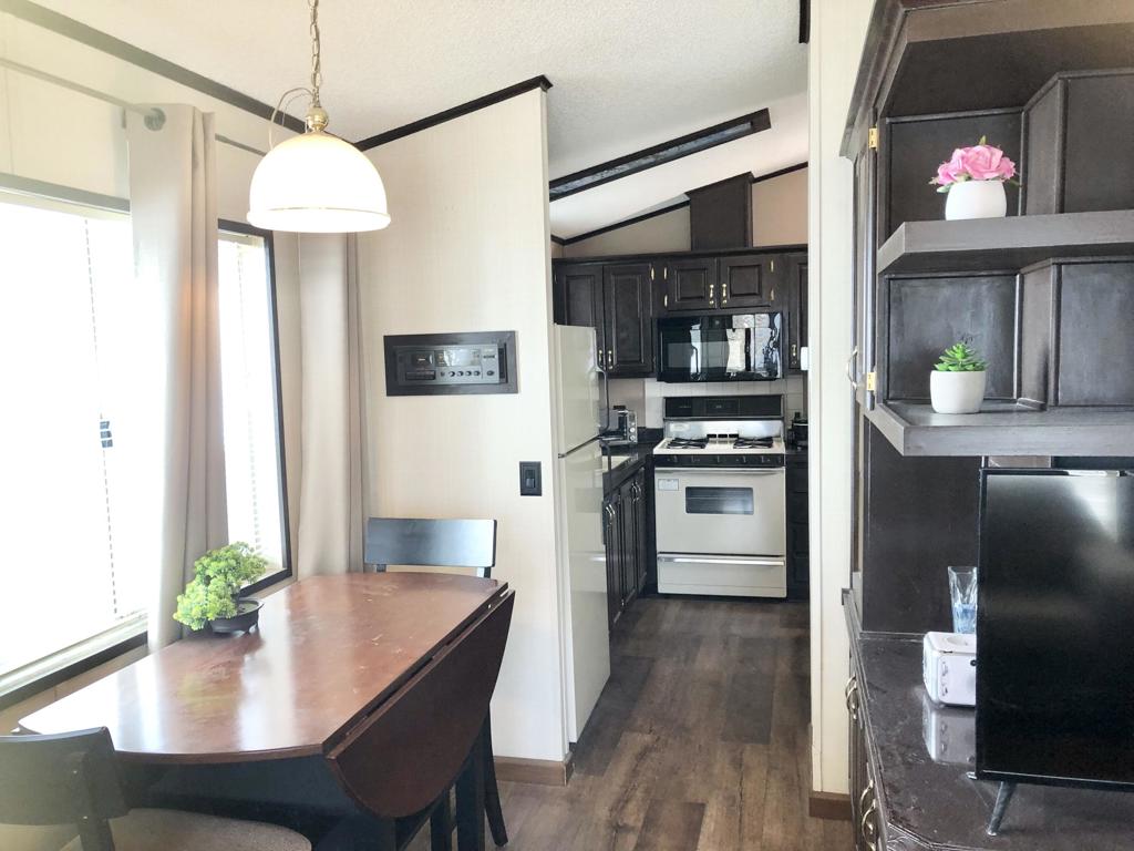 Not Applicable-1 - Manufactured In Park