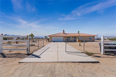 Photo of 11164 White Road, Victorville, CA 92392 (MLS # CV25236259)