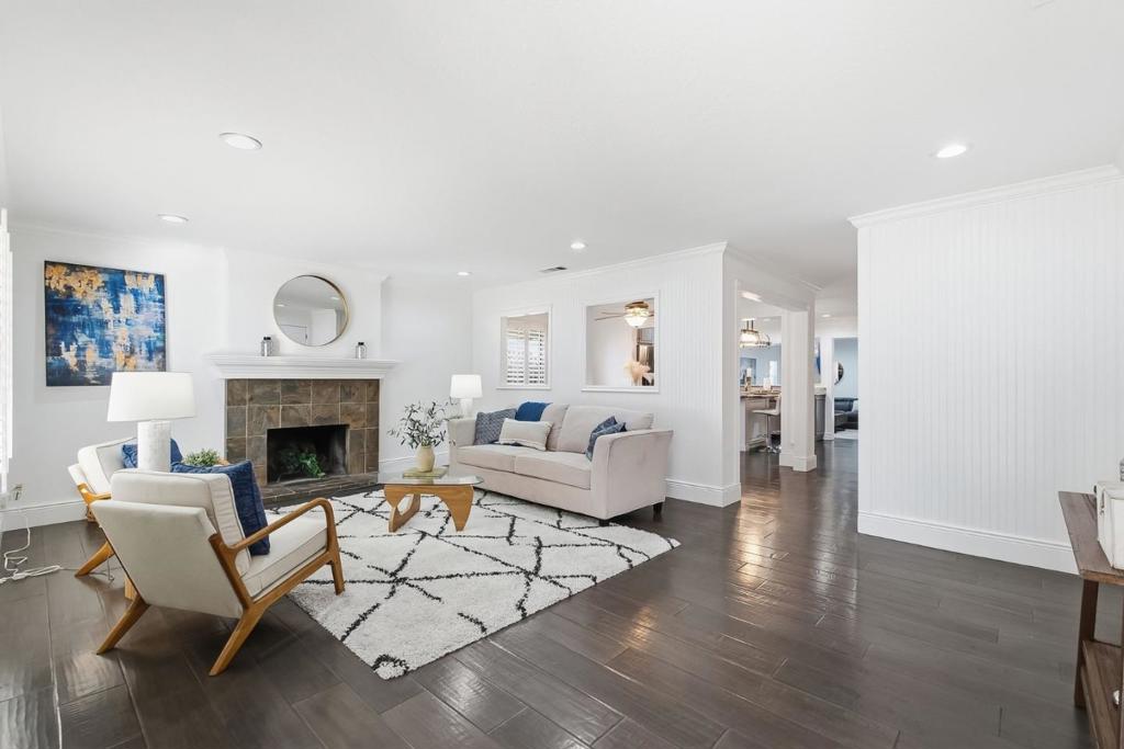 206 Sherry Court