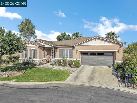 Photo of 1185 Vintage Dr DR, Rio Vista, CA 94571 (MLS # 41135665)
