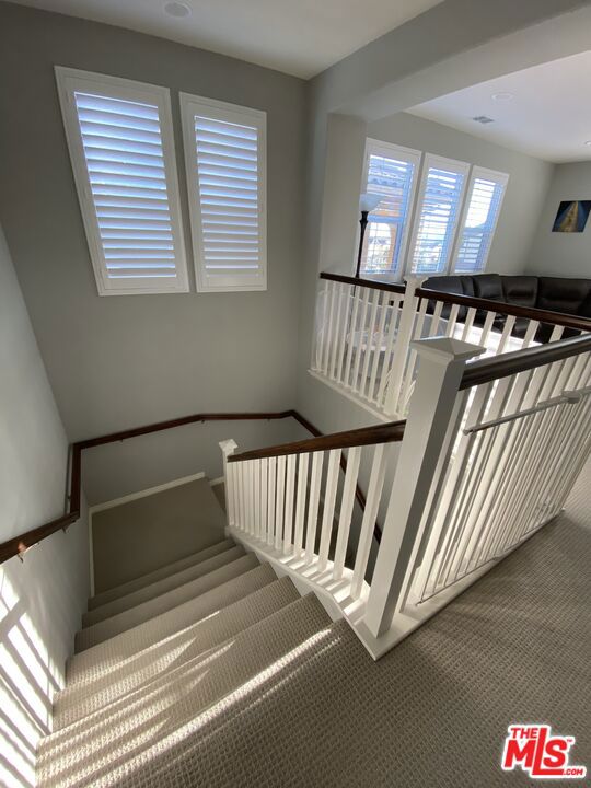 Everett at Five Knolls - Residential Lease