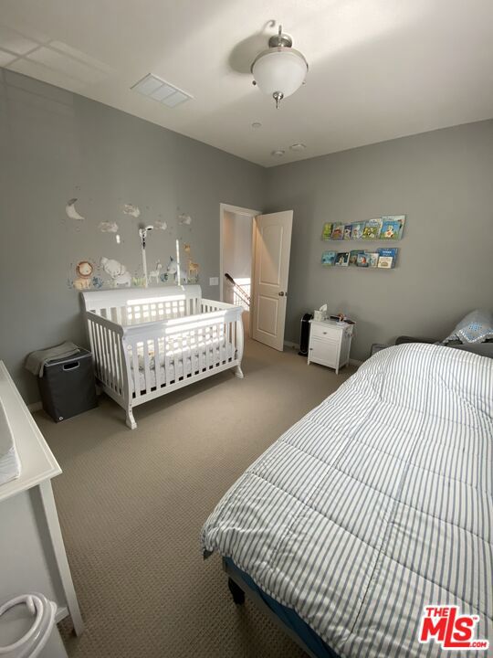Everett at Five Knolls - Residential Lease