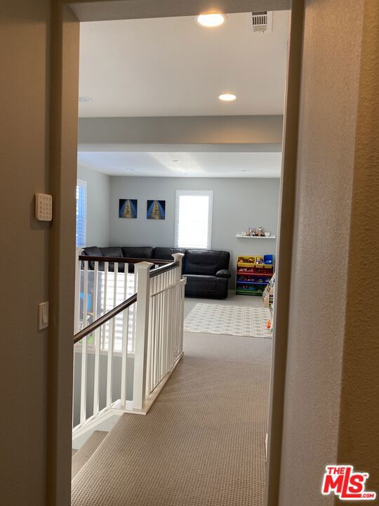 Everett at Five Knolls - Residential Lease