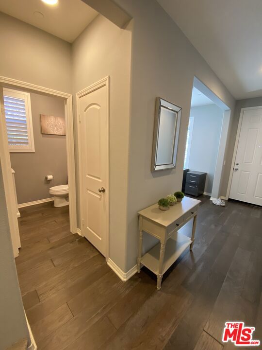 Everett at Five Knolls - Residential Lease