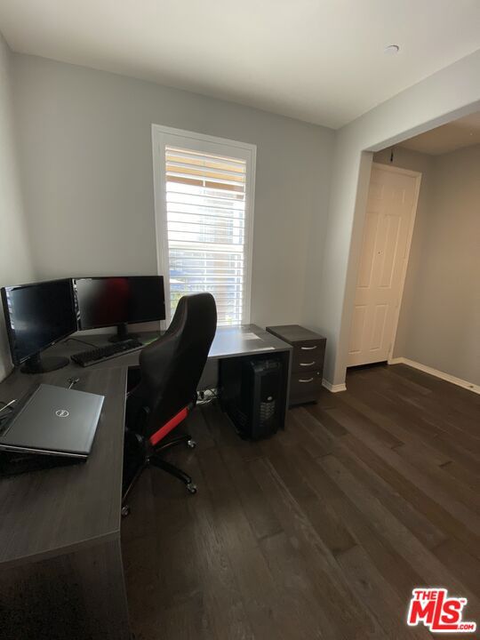 Everett at Five Knolls - Residential Lease