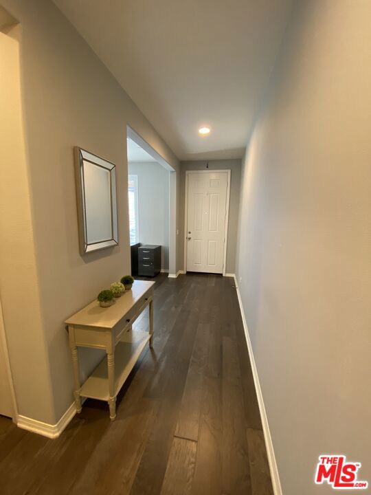 Everett at Five Knolls - Residential Lease
