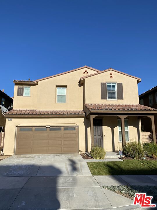 Everett at Five Knolls - Residential Lease