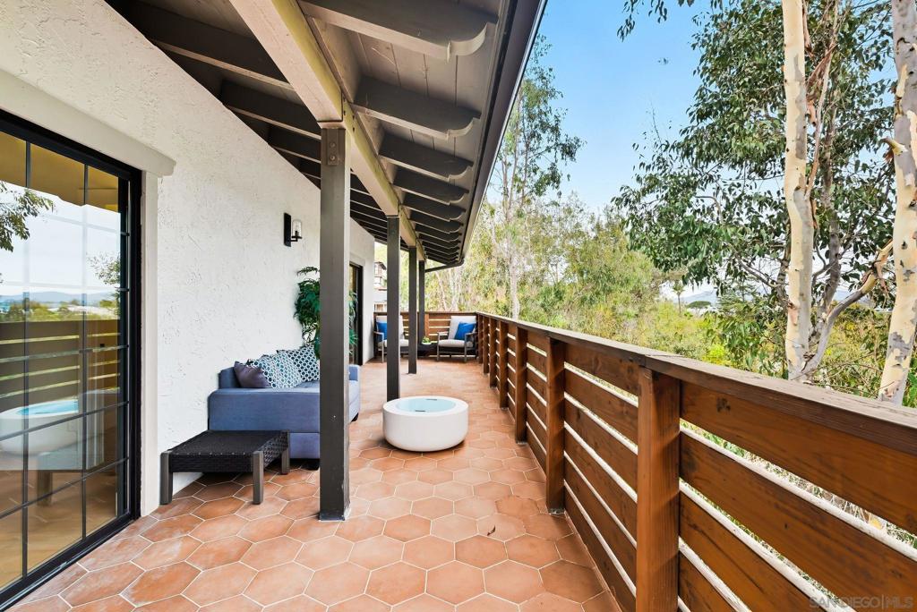 La Mesa - Residential