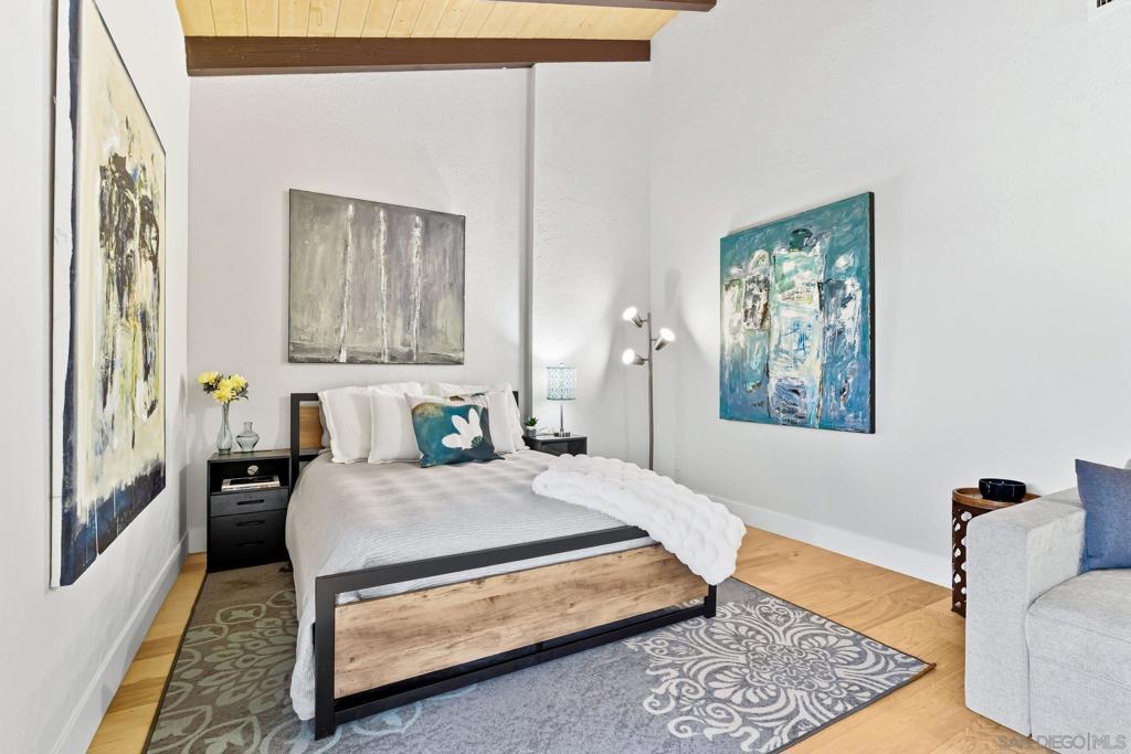 La Mesa - Residential