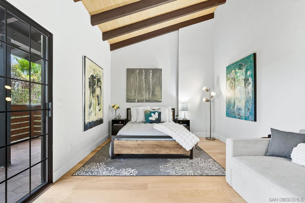 La Mesa - Residential