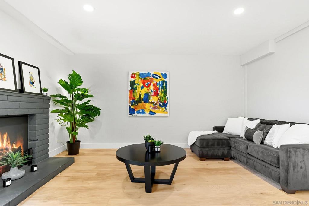 La Mesa - Residential