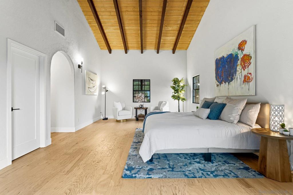 La Mesa - Residential
