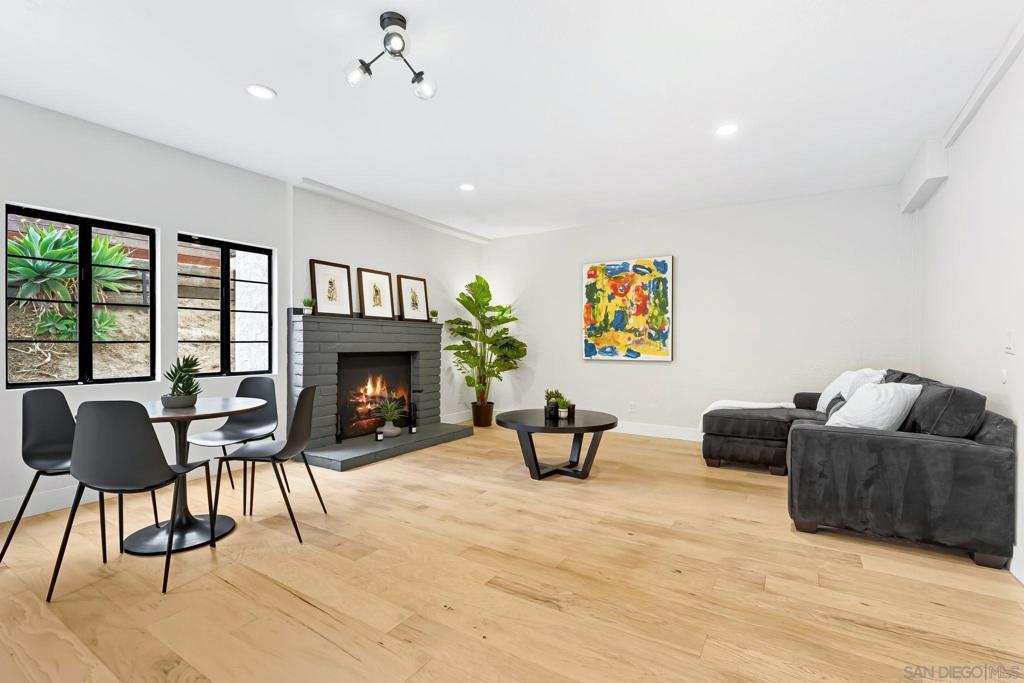La Mesa - Residential