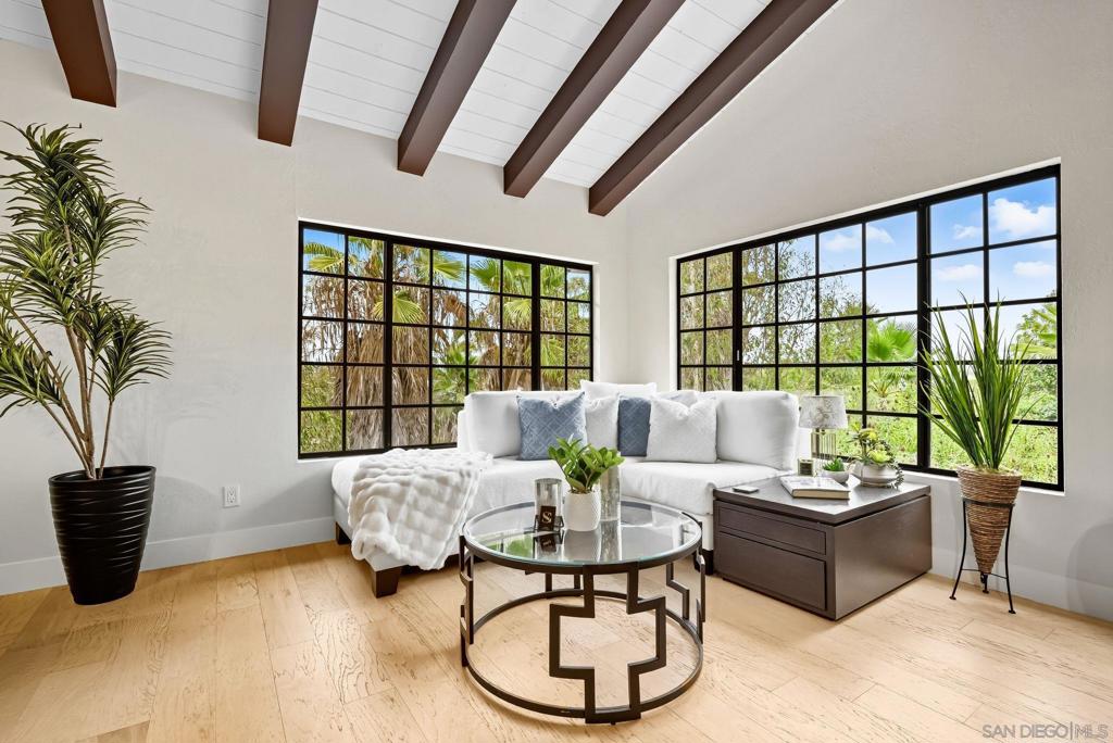 La Mesa - Residential