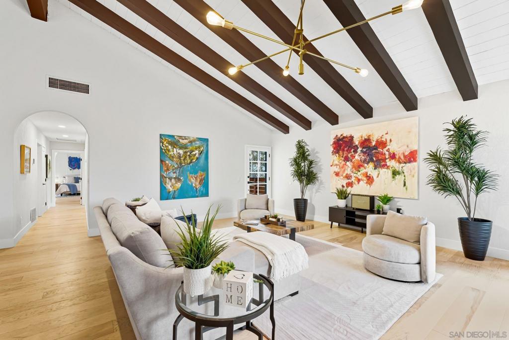 La Mesa - Residential