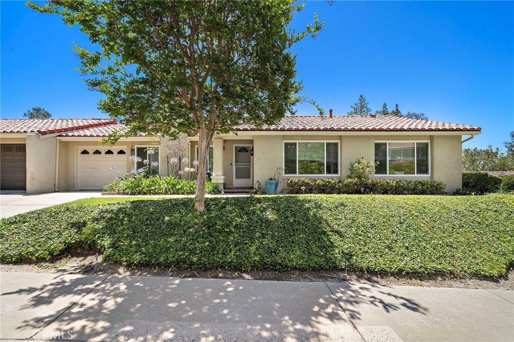 28122 Via Congora, Mission Viejo CA 92692