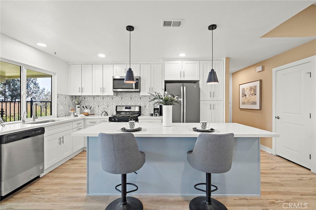 28122 Via Congora, Mission Viejo CA 92692 - Photo 13