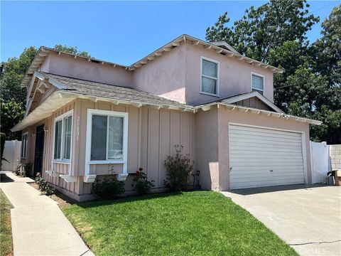 21801 Foley Avenue Carson CA 90745